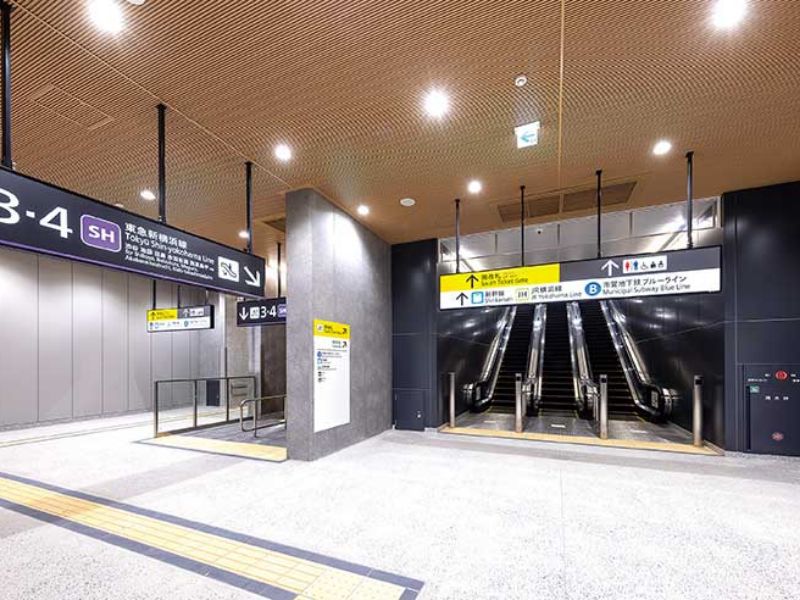 相鉄・東急直通線、新横浜駅新築建設工事の施工写真 2